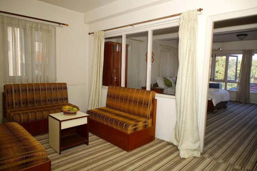 Bouddha Green Hotel Katmandu Eksteriør billede